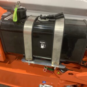 Réservoir de carburant, peint à nu